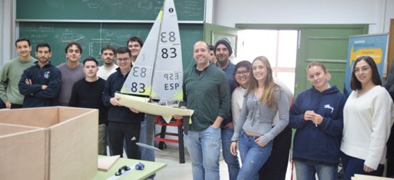 Algunos de los integrantes del equipo Navy Sails